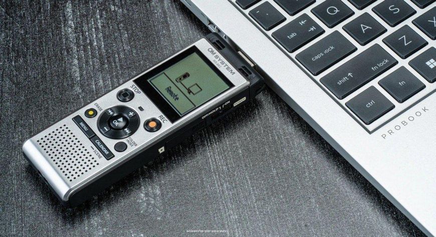Цифровой диктофон Olympus WS-882 (4GB) 478532 фото