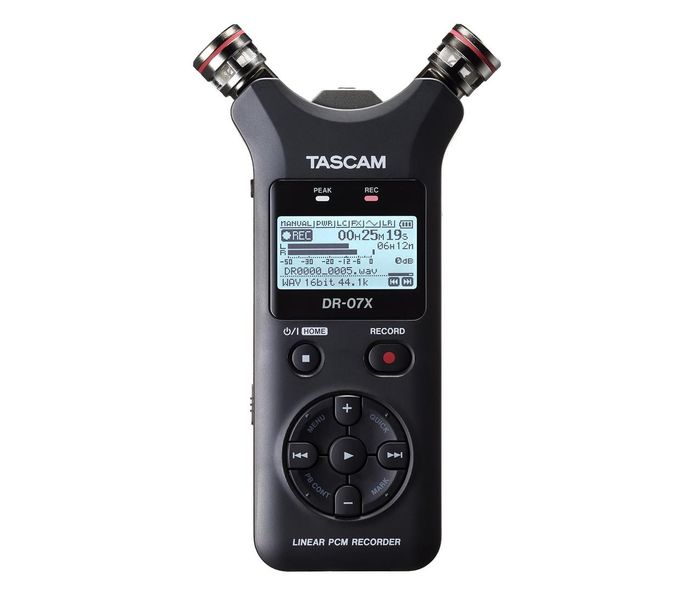 Цифровой диктофон Tascam DR-07X 465767 фото