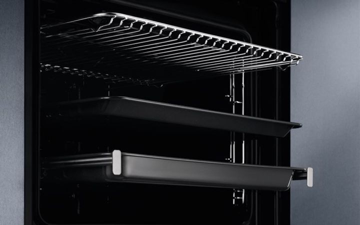 Духовка електрична Electrolux EOE7P31X 464664ua фото