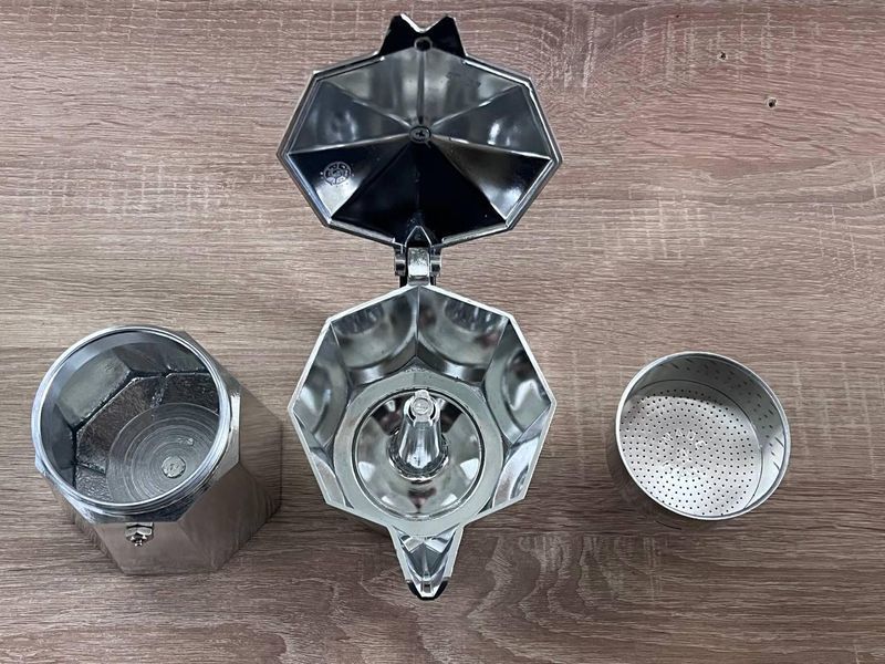 Гейзерная кофеварка на 9 чашек 420 мл BIALETTI Oceana 420 ml 9TZ 10001723 фото