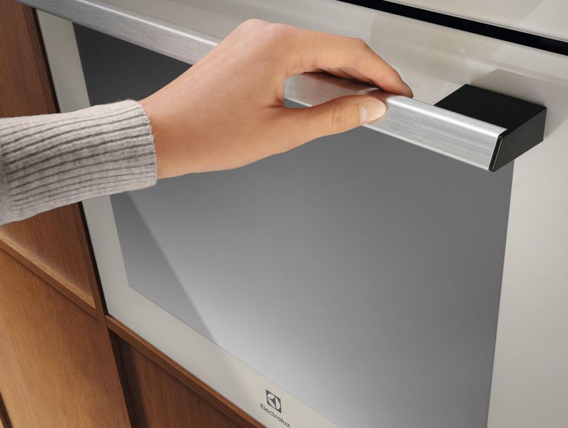 Духовка електрична Electrolux LOE8F38S 604938 фото