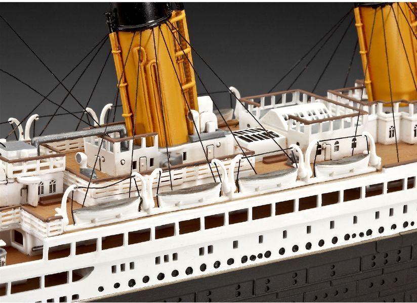 Збірна модель Revell Подарунковий набір з кораблем "Титанік" (RV05715) 643958 фото